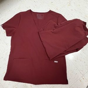 COPY - Women Figs Scrub set